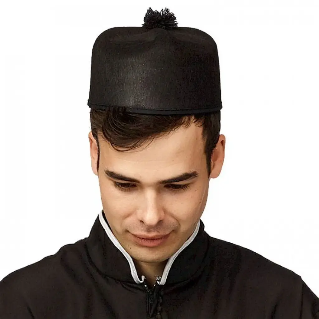 chapeau feutre de curé