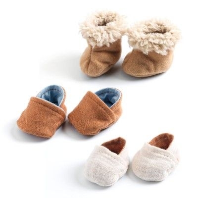 [Djeco-Dj07899] Pomea - vetement 32cm 3 paires de chaussons